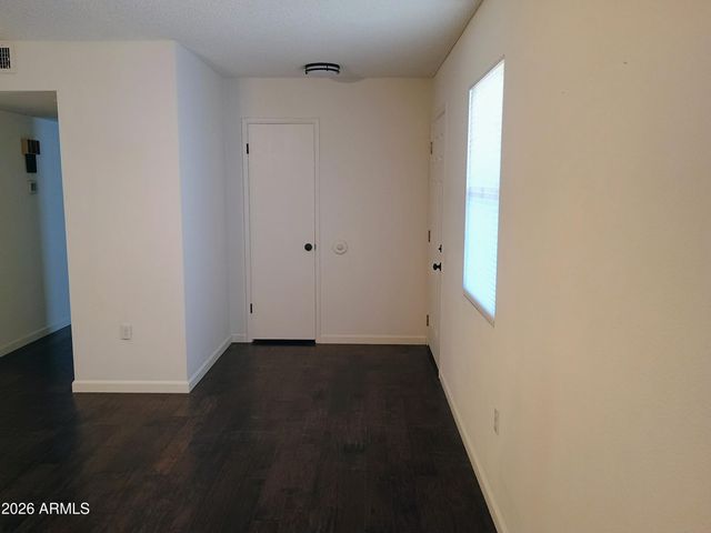 10706 W HUTTON Drive, Sun City, AZ 85351