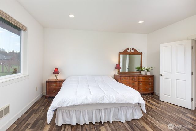 181 Morgison Loop, Sequim, WA 98382