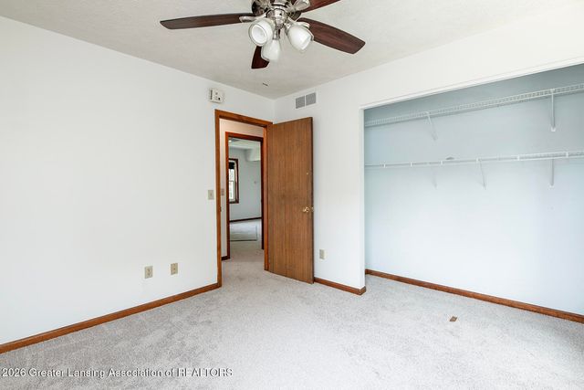2620 Grovenburg Road, Lansing, MI 48911