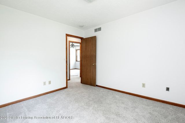 2620 Grovenburg Road, Lansing, MI 48911