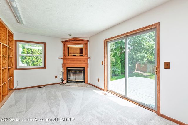 2620 Grovenburg Road, Lansing, MI 48911