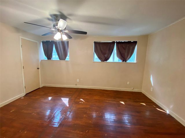 611 Bolster Street, Baytown, TX 77520