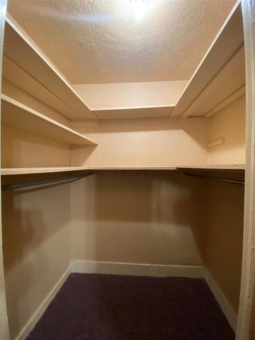 611 Bolster Street, Baytown, TX 77520