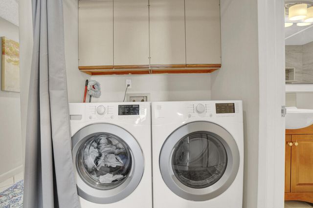 7020 Half Moon Circle 502, Hypoluxo, FL 33462