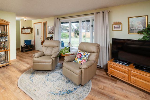 61984 Pettigrew Road, Bend, OR 97702