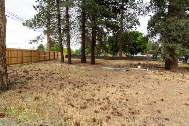 61984 Pettigrew Road, Bend, OR 97702