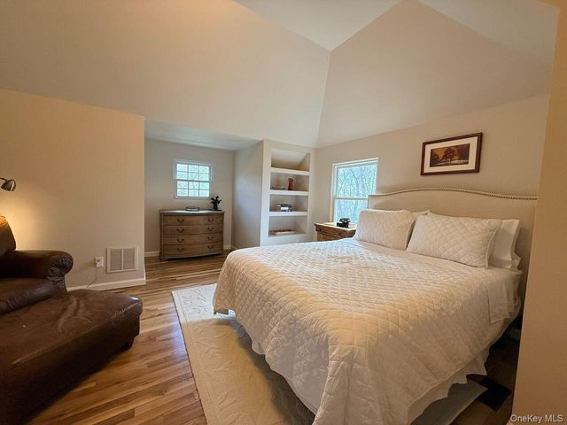 58 Ocean Avenue, Hampton Bays, NY 11946