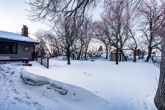 228 1st Street S, Sabin, MN 56580