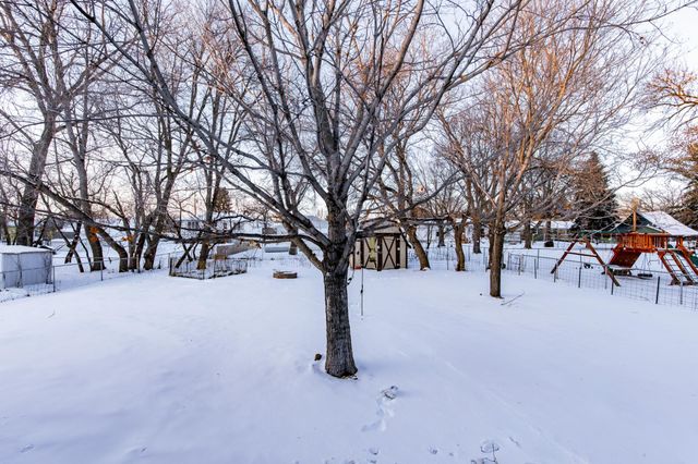 228 1st Street S, Sabin, MN 56580