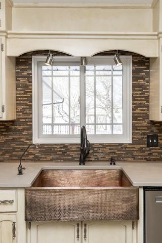 228 1st Street S, Sabin, MN 56580