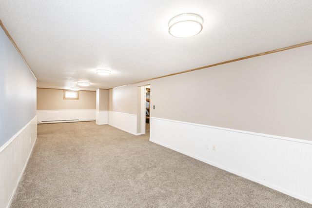 228 1st Street S, Sabin, MN 56580