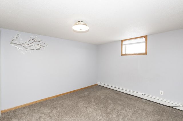 228 1st Street S, Sabin, MN 56580