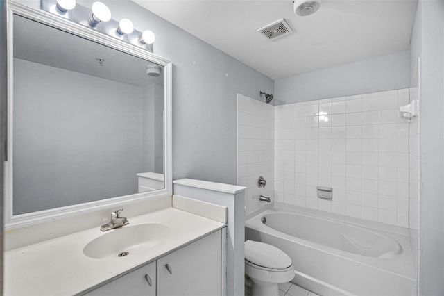 5880 W Sample Road 307, Coral Springs, FL 33067