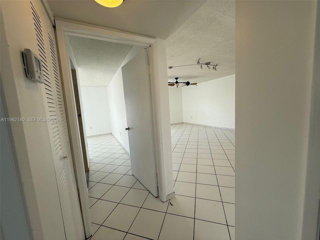 7832 Collins Ave 207, Miami Beach, FL 33141