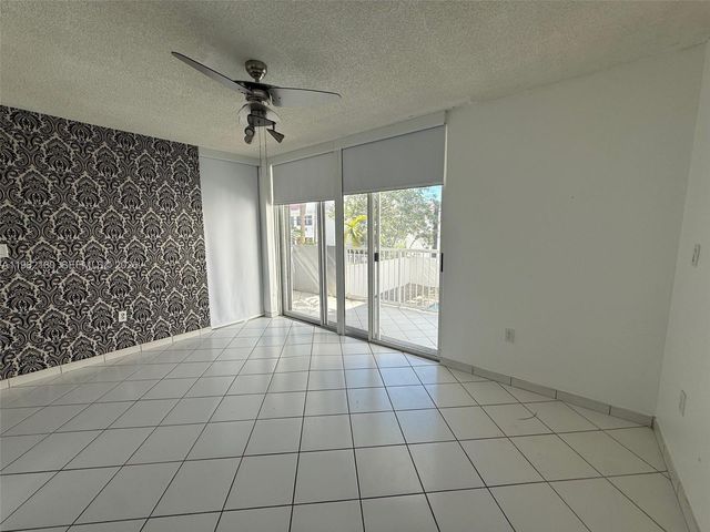 7832 Collins Ave 207, Miami Beach, FL 33141