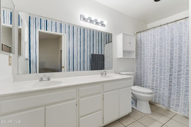 3417 Citrine Lane, Rosamond, CA 93560