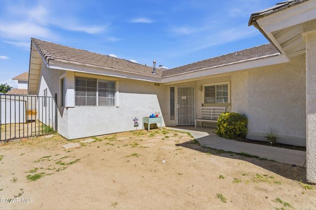 3417 Citrine Lane, Rosamond, CA 93560