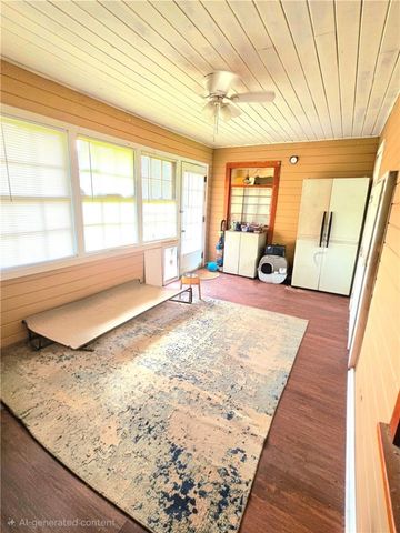1102 Post Oak Street, Hearne, TX 77859