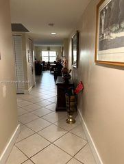 13055 SW 15th Ct 111S, Pembroke Pines, FL 33027