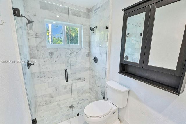480 W Mount Vernon Dr, Plantation, FL 33325