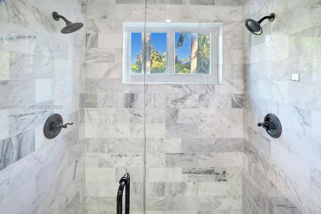 480 W Mount Vernon Dr, Plantation, FL 33325