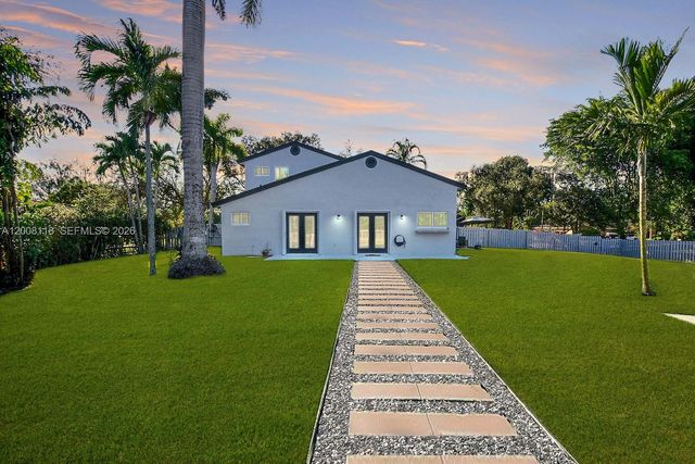 480 W Mount Vernon Dr, Plantation, FL 33325