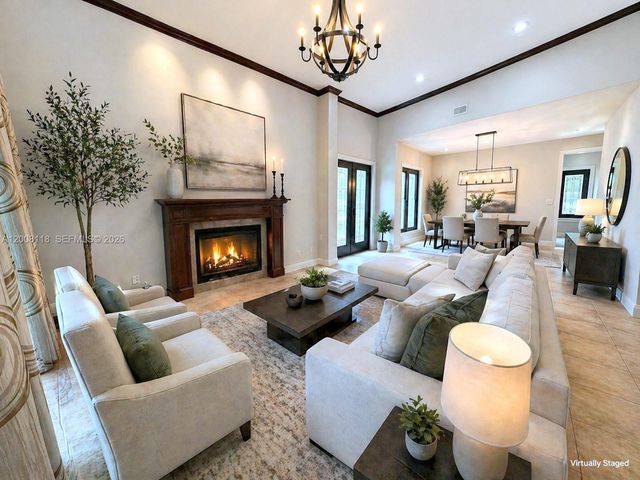 480 W Mount Vernon Dr, Plantation, FL 33325