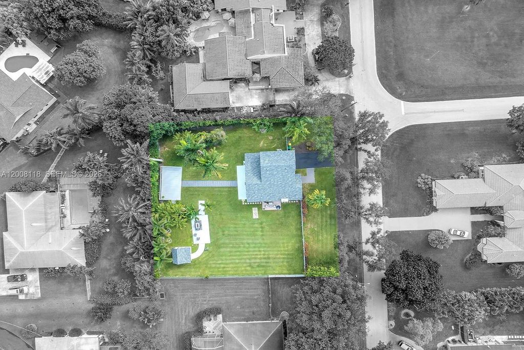 480 W Mount Vernon Dr, Plantation, FL 33325