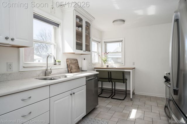 8341 Shari Drive, Westland, MI 48185