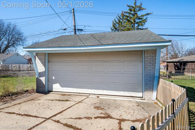 8341 Shari Drive, Westland, MI 48185