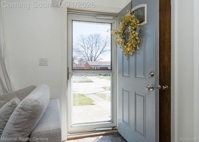 8341 Shari Drive, Westland, MI 48185