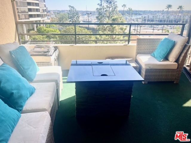 4314 Marina City Dr 128, Marina Del Rey, CA 90292