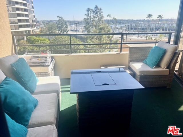 4314 Marina City Dr 128, Marina Del Rey, CA 90292