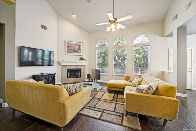 711 TURTLE HL, San Antonio, TX 78260