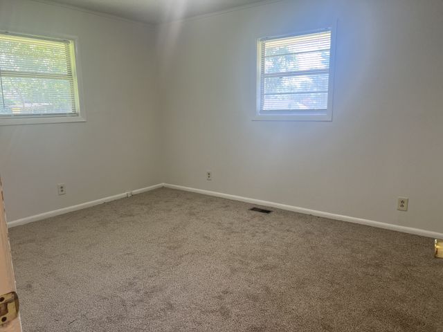 1017 Clover Ave, Murfreesboro, TN 37130