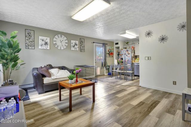 611 W 88th Avenue, Anchorage, AK 99515