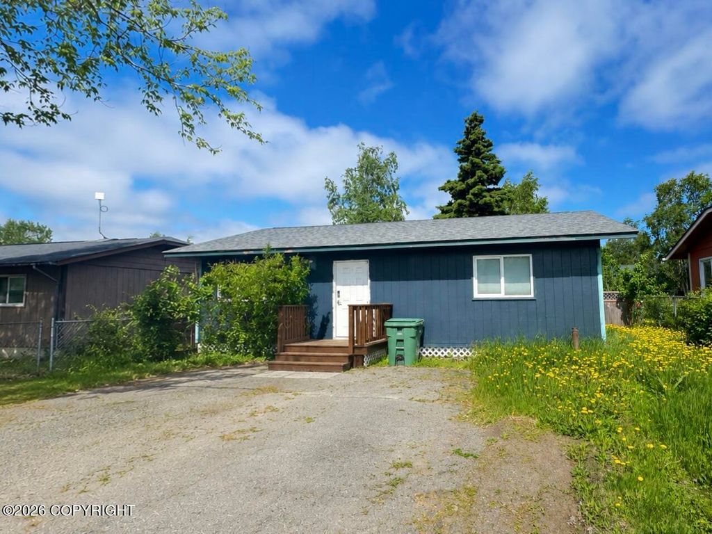 611 W 88th Avenue, Anchorage, AK 99515