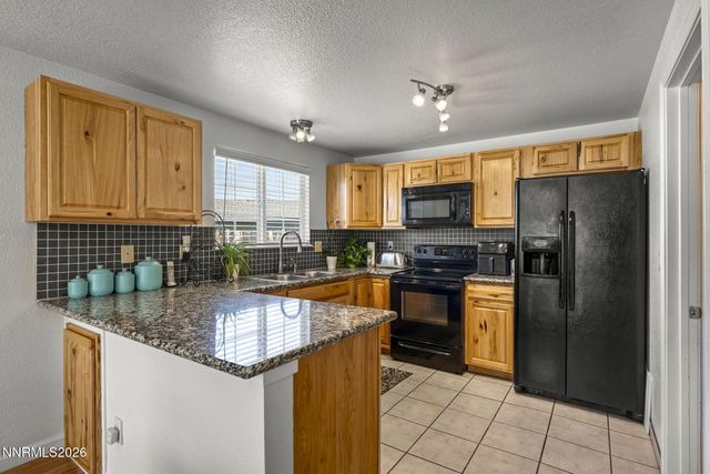 610 Victoria Court, Gardnerville, NV 89460