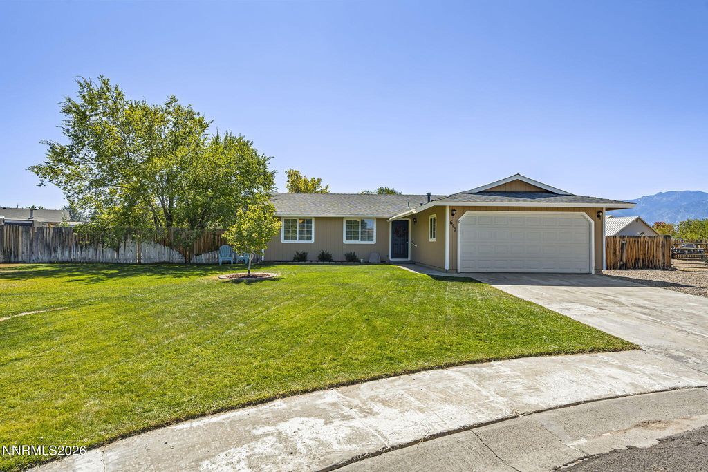 610 Victoria Court, Gardnerville, NV 89460