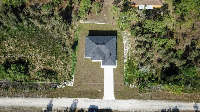 852 Belden Ave, Lehigh Acres, FL 33974
