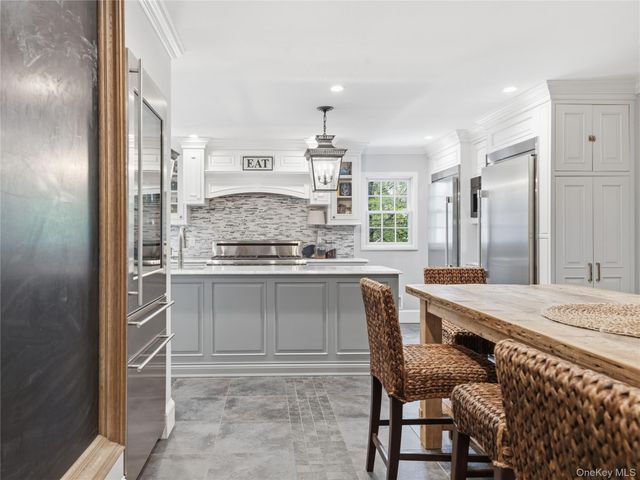 140 Remington Road, Manhasset, NY 11030