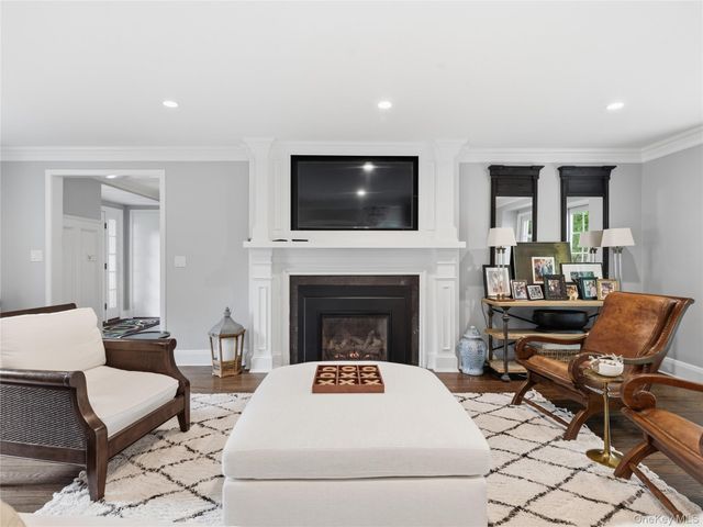 140 Remington Road, Manhasset, NY 11030