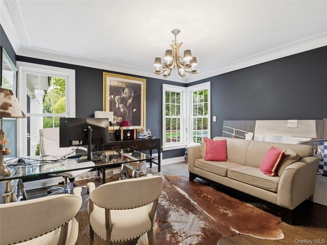 140 Remington Road, Manhasset, NY 11030