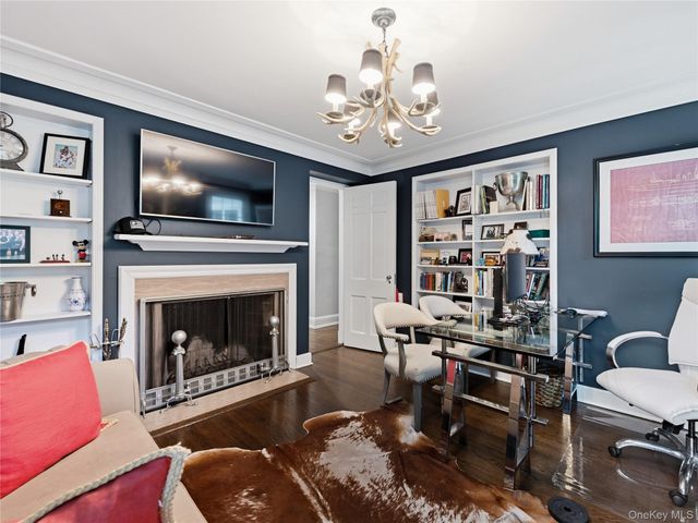 140 Remington Road, Manhasset, NY 11030