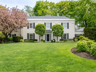 140 Remington Road, Manhasset, NY 11030