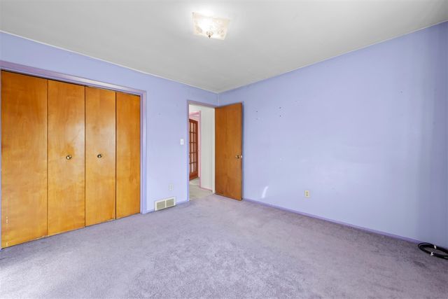 21850 Ontaga Street, Farmington Hills, MI 48336