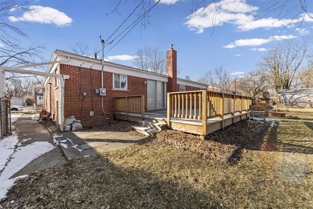 21850 Ontaga Street, Farmington Hills, MI 48336