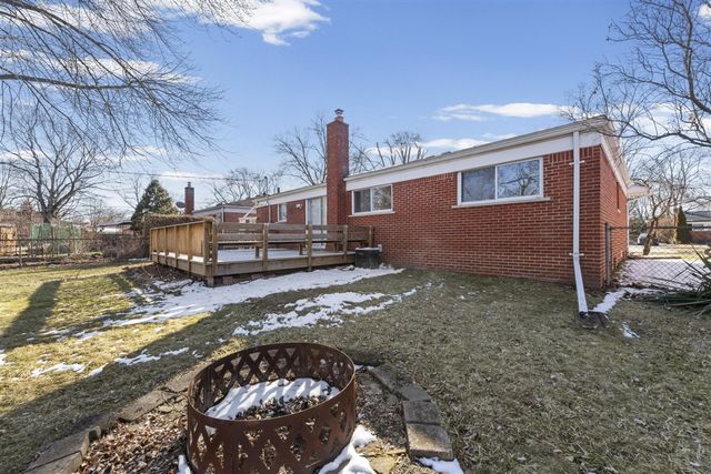 21850 Ontaga Street, Farmington Hills, MI 48336