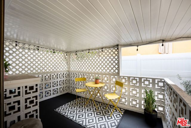 1032 N Hayworth Avenue, West Hollywood, CA 90046