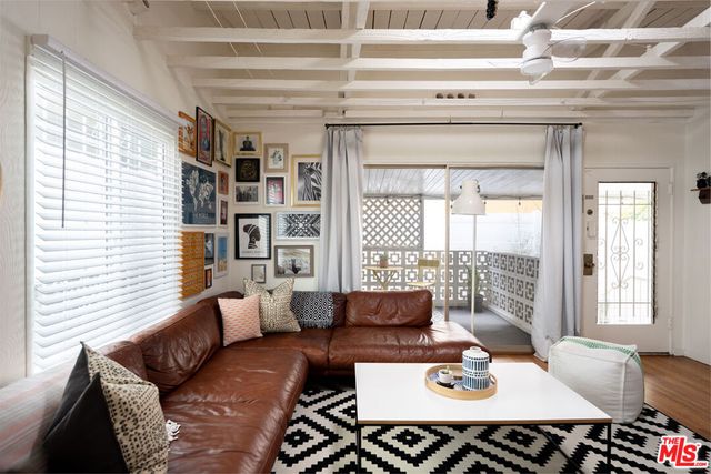 1032 N Hayworth Avenue, West Hollywood, CA 90046